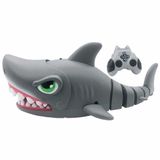 Figura Com Controle Remoto Shark Attack Tubarao Multikids