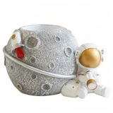 Light Luxury Astronaut Ornaments Pen Holder, Creative Office