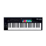 Teclado Controlador USB Novation Launchkey 49 MK2 49 Teclas