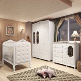 Quarto De Bebê Com Guarda Roupa Cômoda Com Janelas E Berço Com Capitonê Maya Provençal 100% Mdf Branco Brilho/corino Branco