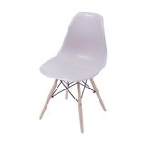 Cadeira Eames Polipropileno - Fendi - base em madeira