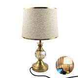 Abajur De Mesa Dourado Esfera Base Metal Com Cúpula Bivolt