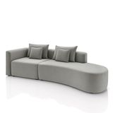 Sofá Curvo Decorativo Kimiko 287cm 2 Lugares Sala De Estar Com Chaise Veludo Cinza G52 - Gran Belo