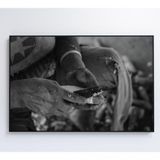 Quadro Índio Preparando Mandioca Na Amazônia Medidas 60x40 Cm Impressão Adesivo Fotográfico