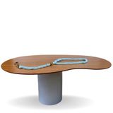 Mesa De Jantar Orgânica Bean Laca + Freijo 137x90cm