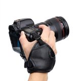 Alça De Mão P/ Câmera Fotográfica Hand Strap Couro Sintético E Nylon Triangular