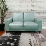 Sofá Decorativo Emily 2 Lugares Sala De Estar 145cm Pés Em Eucalipto Couro Azul Claro G40 - Gran Belo