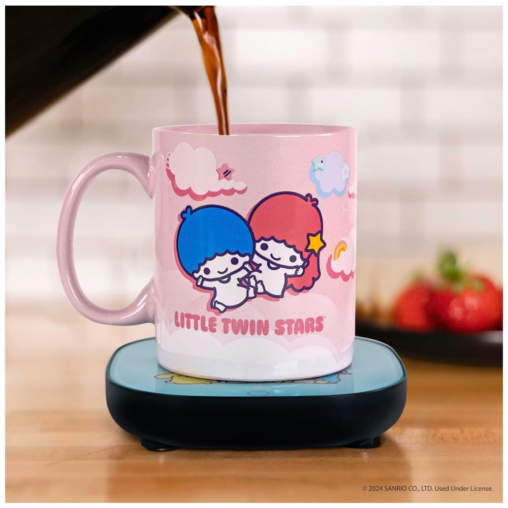 Aquecedor De Caneca, Tema Hello Kitty And Friends Little Twin Stars Com Desligamento Automático, Inclui Caneca, 16w, Uncanny Brands, Rosa