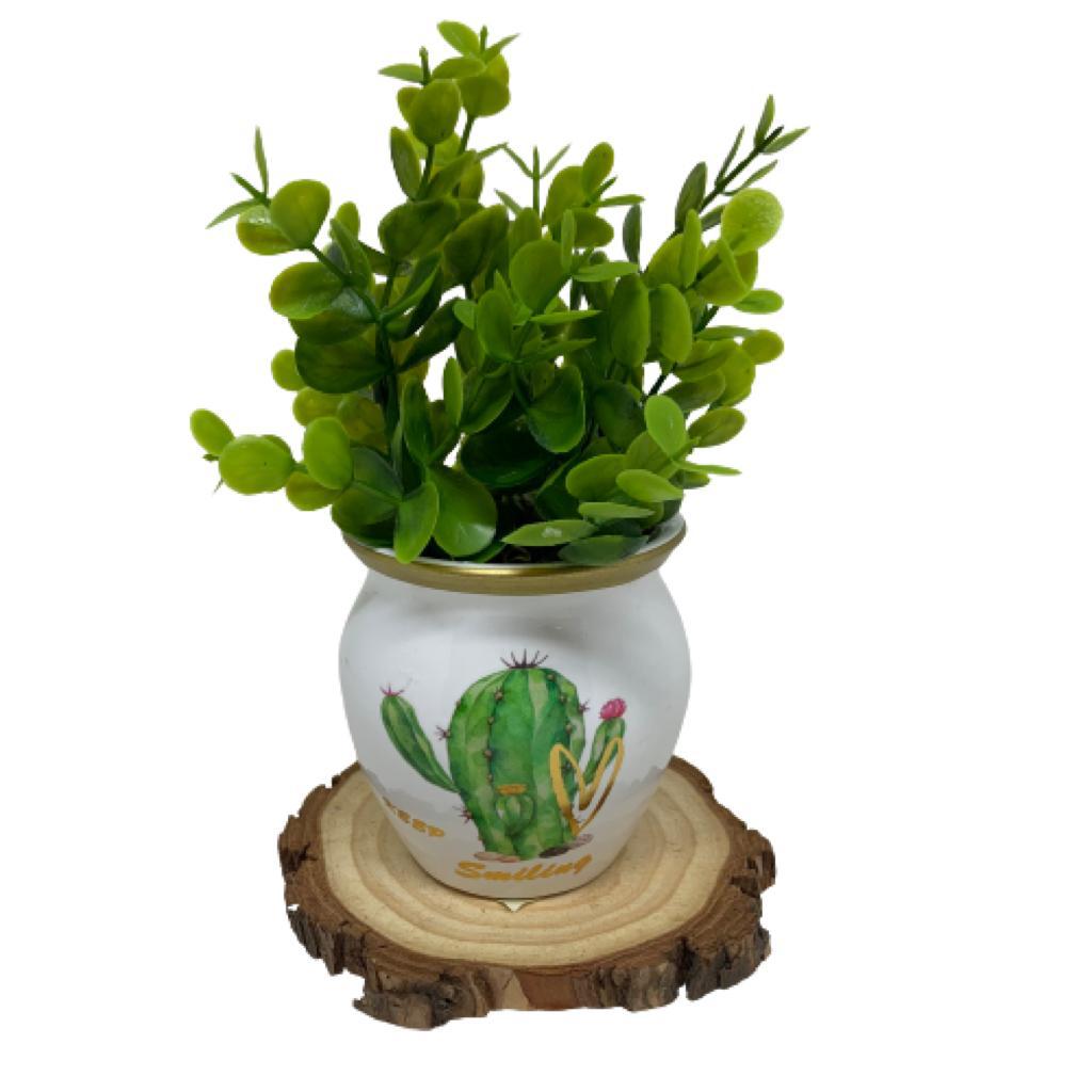 Vaso branco decorativo estampa cactus com planta artificial