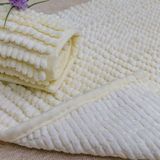 Tapete Para Banheiro Bolinha Soft Creme