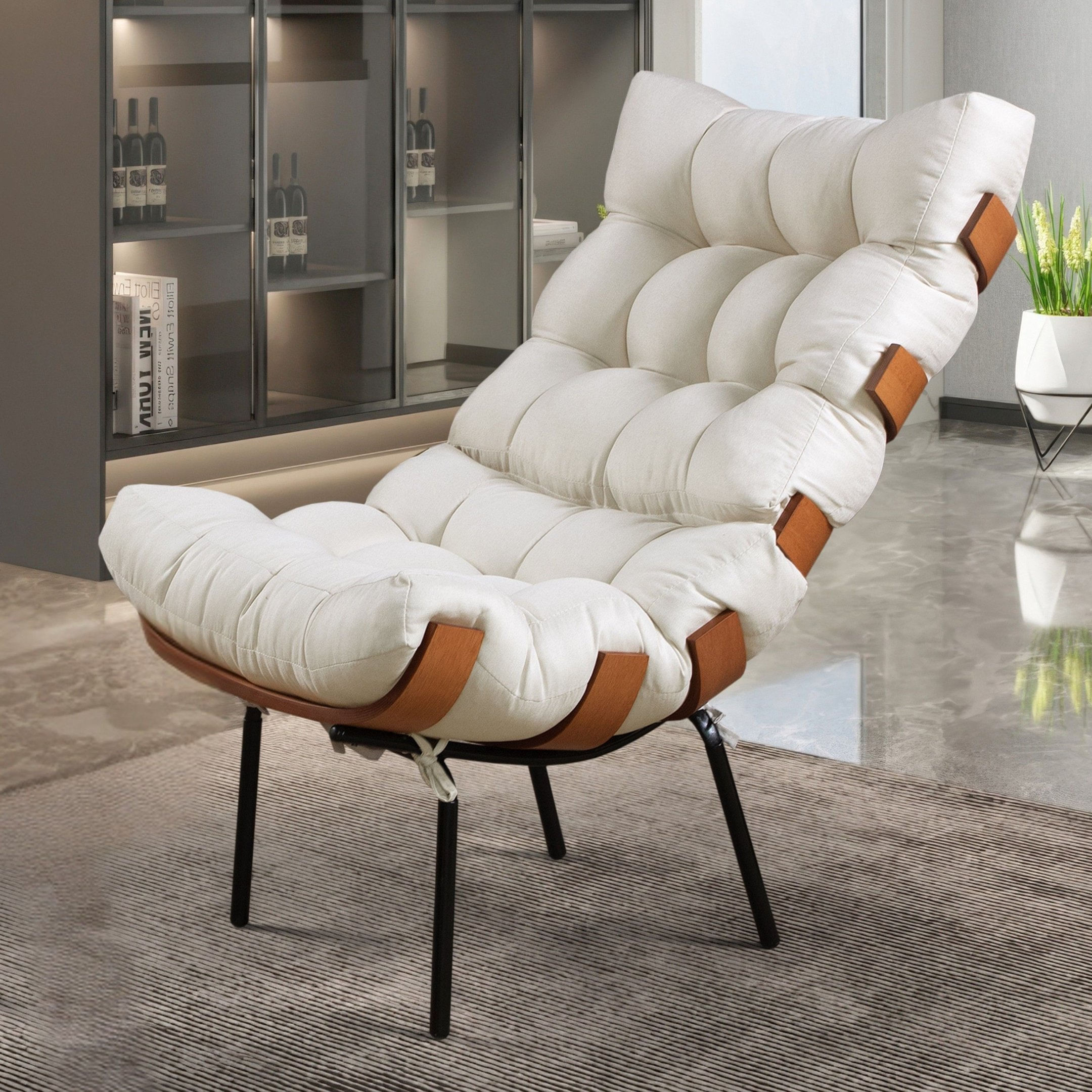 Poltrona Em Linho Costela Sala De Estar Bege Off