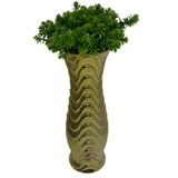 Vaso alto dourado trabalhado luxuoso com planta artificial