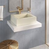 Bancada Yes 60cm Com Vidro Com Rasgo E Cuba Quadrado Biscuit Branco