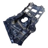 Guia Para-choque Traseiro Esquerdo Bmw X1 2009 A 2015