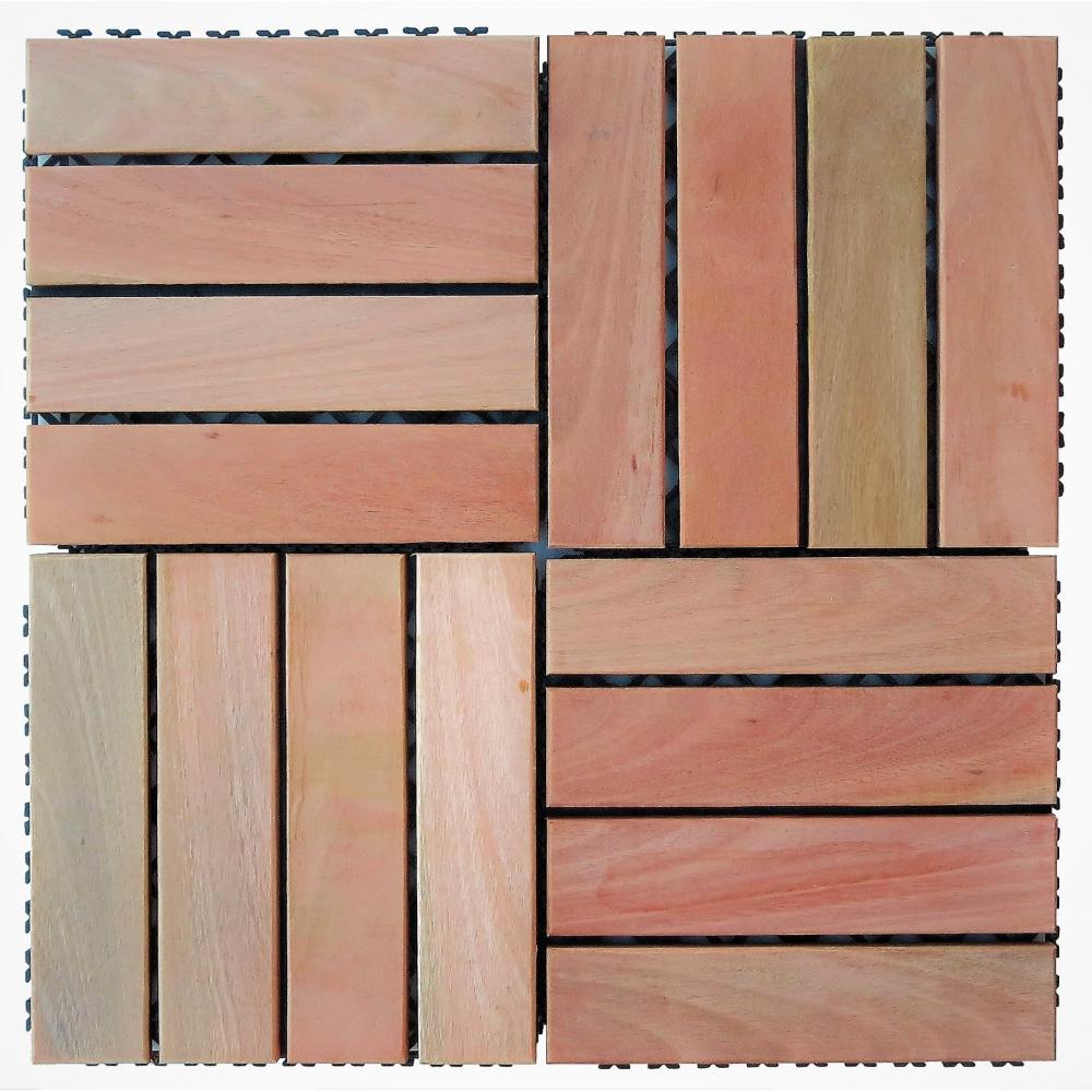 Deck em Placa de Madeira Modular Base Plástica 30x30cm Isabela Revestimentos Natural