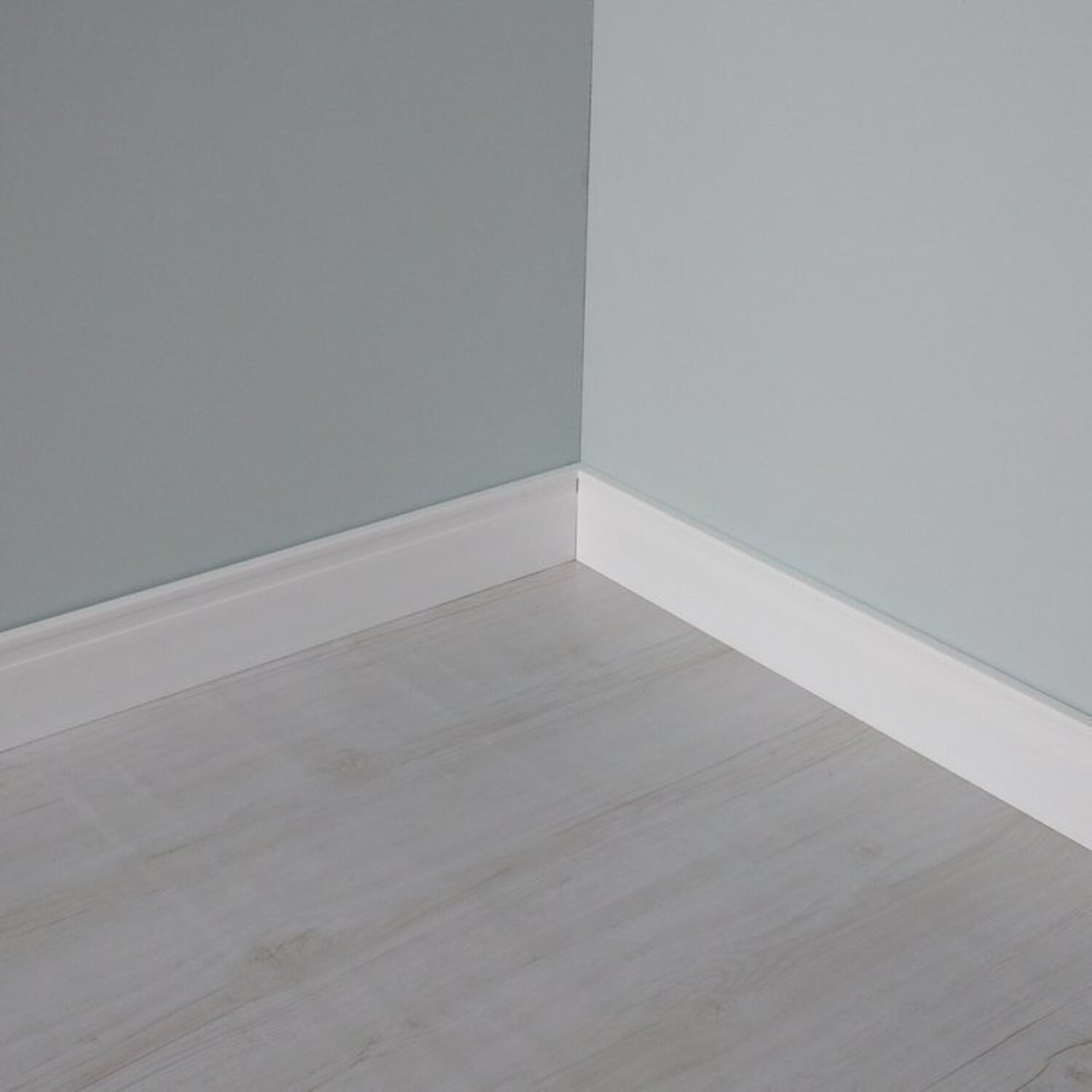 Kit Com 15 Barras Rodapé Scandian 15mmx10cm Metro Linear 6,75m Branco