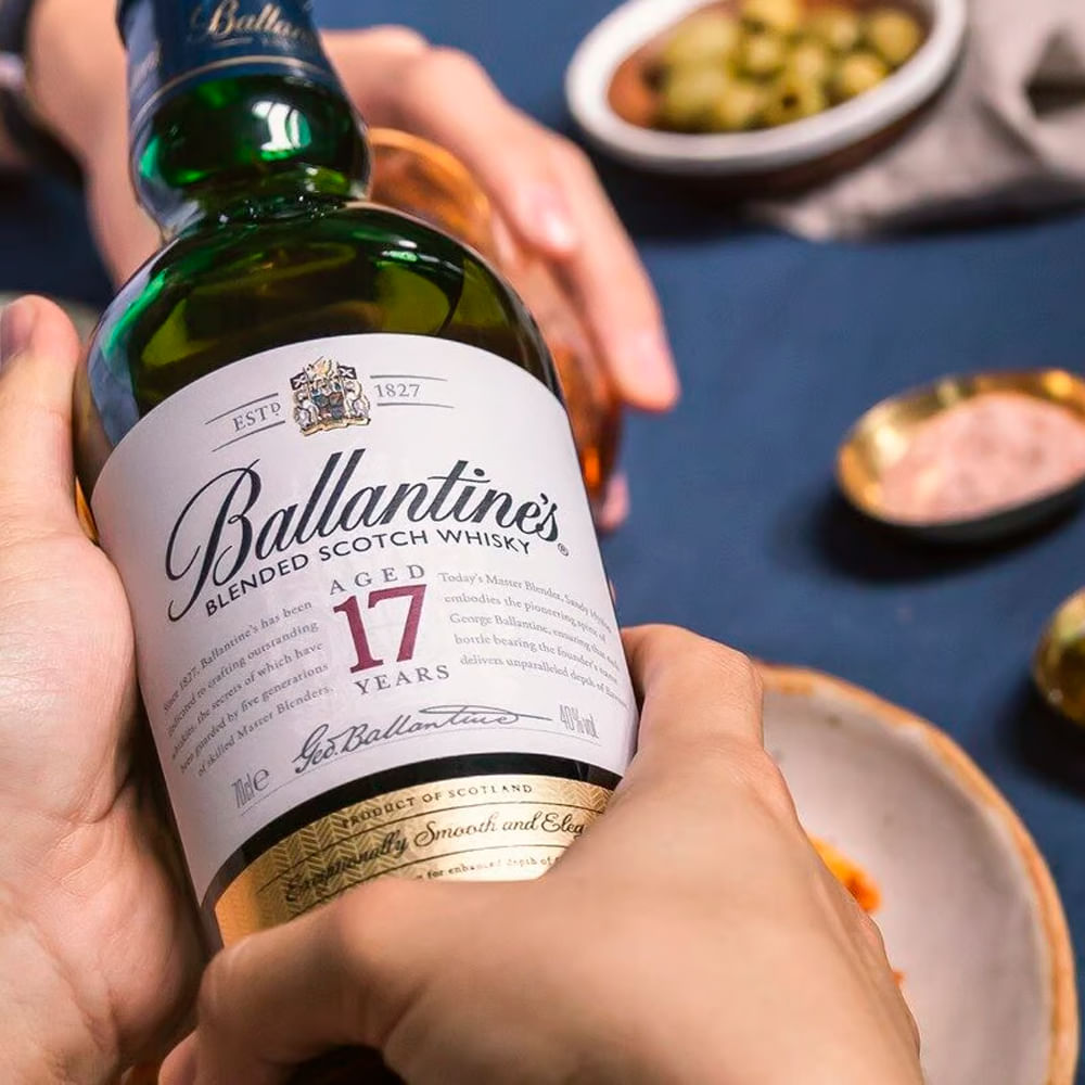 古酒　Ballantine’s ＆ Johnnie Walker Whisky Chivas Regal + Old Parr + Ballantine's + Black Label