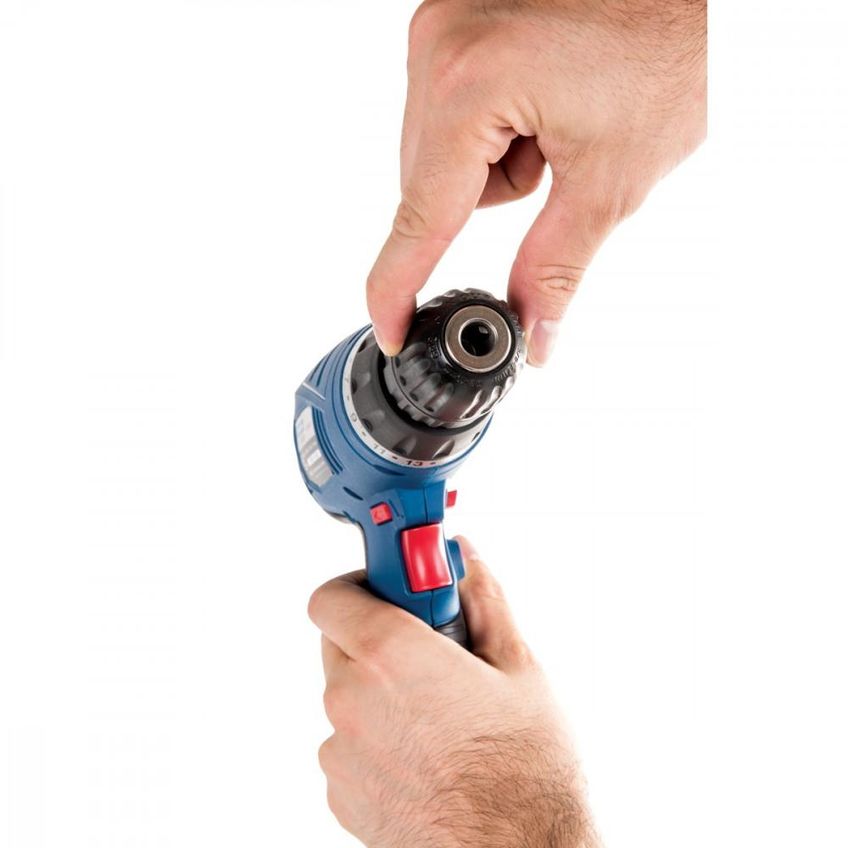 Parafusadeira/Furadeira 280W 3/8' 220V Tramontina para uso profissional com velocidade variável e sistema de reversão - imagem 3