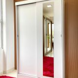 Guarda-roupa Solteiro 2 Portas De Correr 1 Espelho 1 Gaveta 6 Prateleiras 1 Cabideiro Palhoça Branco