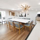Sala De Jantar Viena Base+tampo 2,20x1,10, Com 8 Cadeiras Rope Verniz Nogueira Marrom/cinza