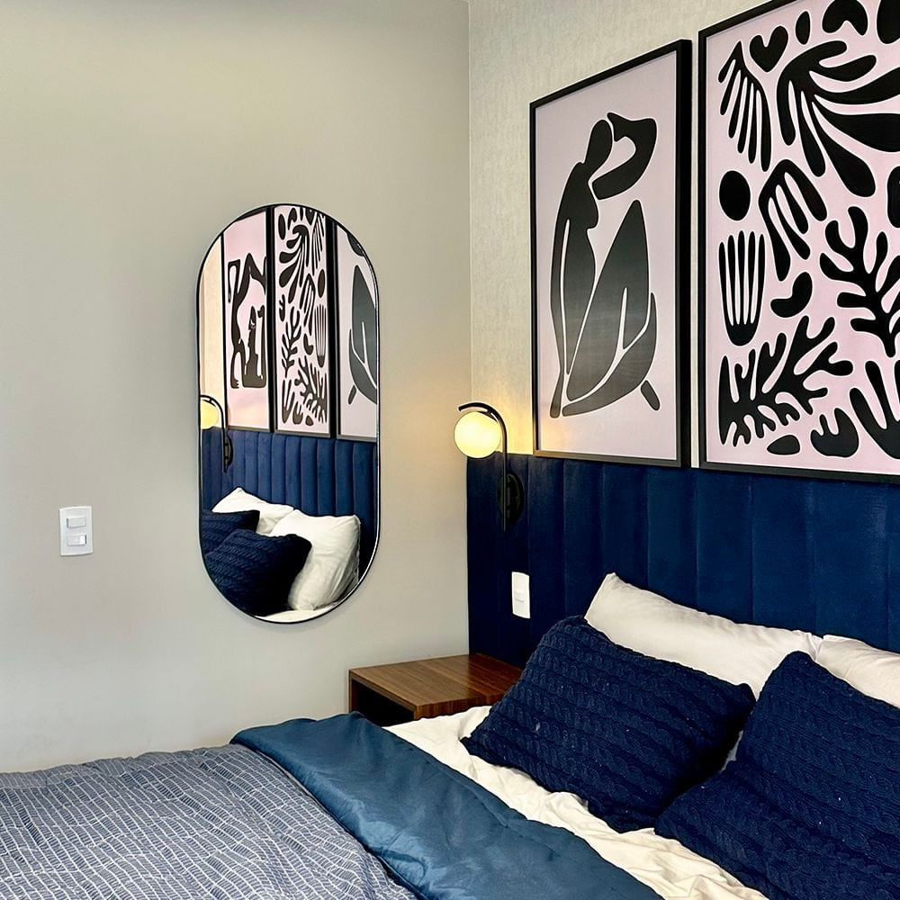 Espelho De Parede Decorativo Modelo Oval 50x110cm Para Quarto Sala Escritório Preto