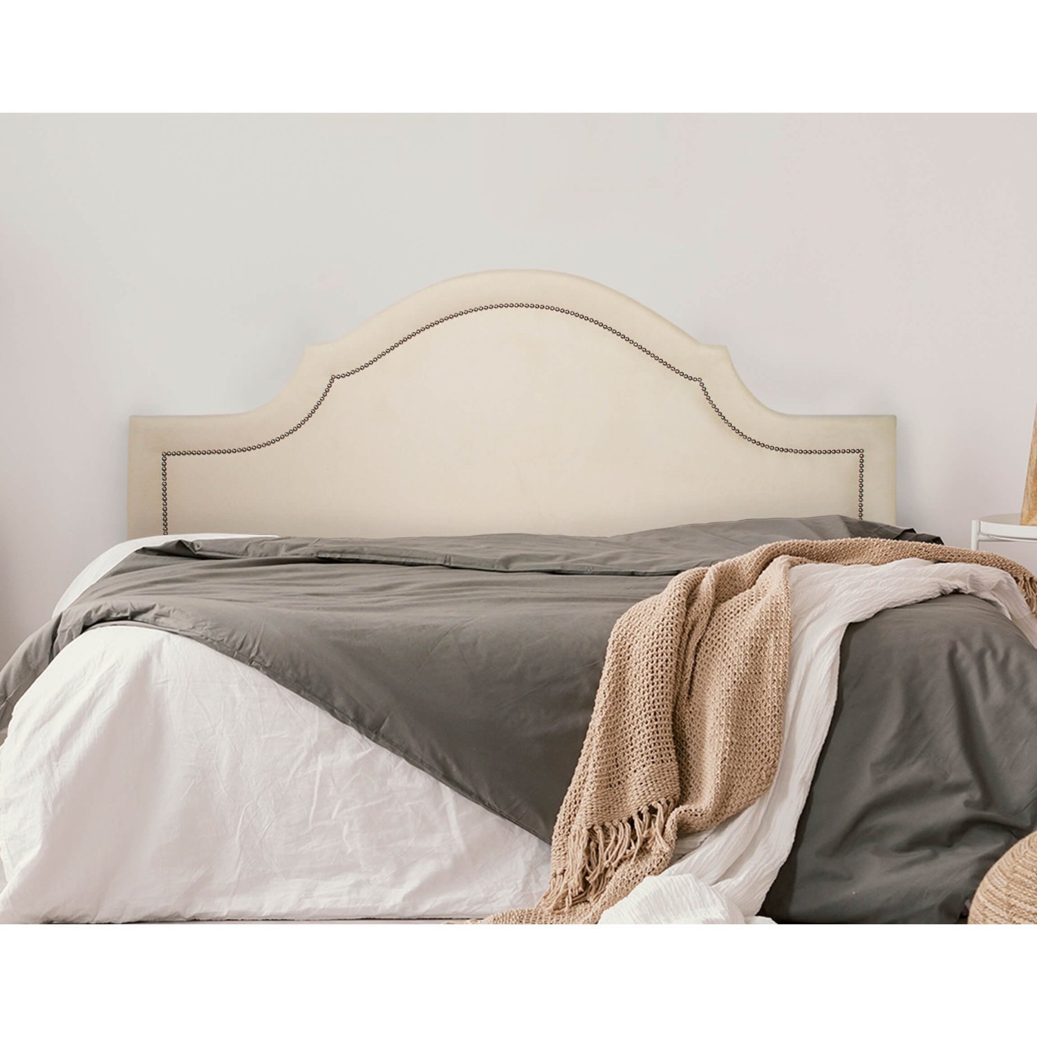 Cabeceira Queen Estofada Para Cama Box Com Tachas 160x60cm Provençal Luxo Off White/prata