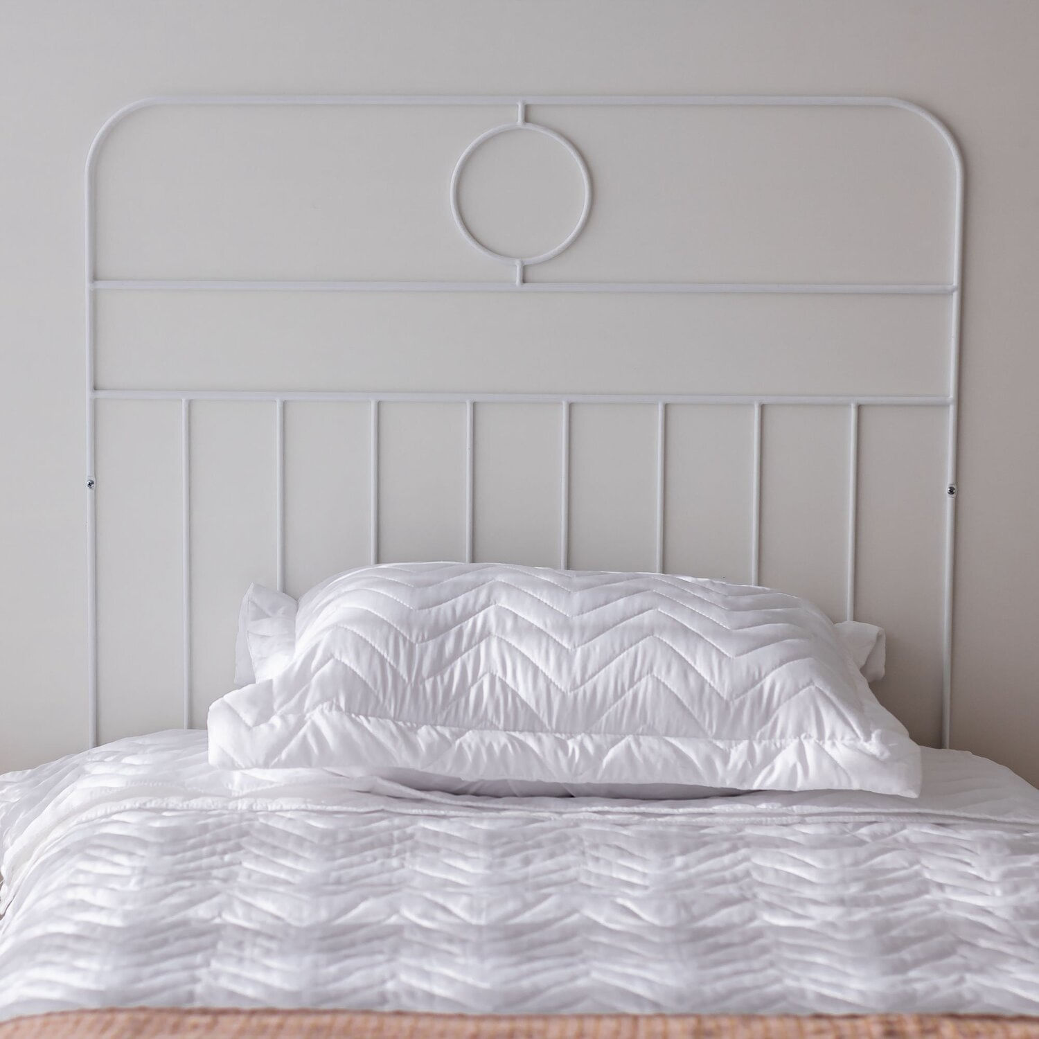 Cabeceira Aramada Brandemburgo - Tamanho Solteiro Branco