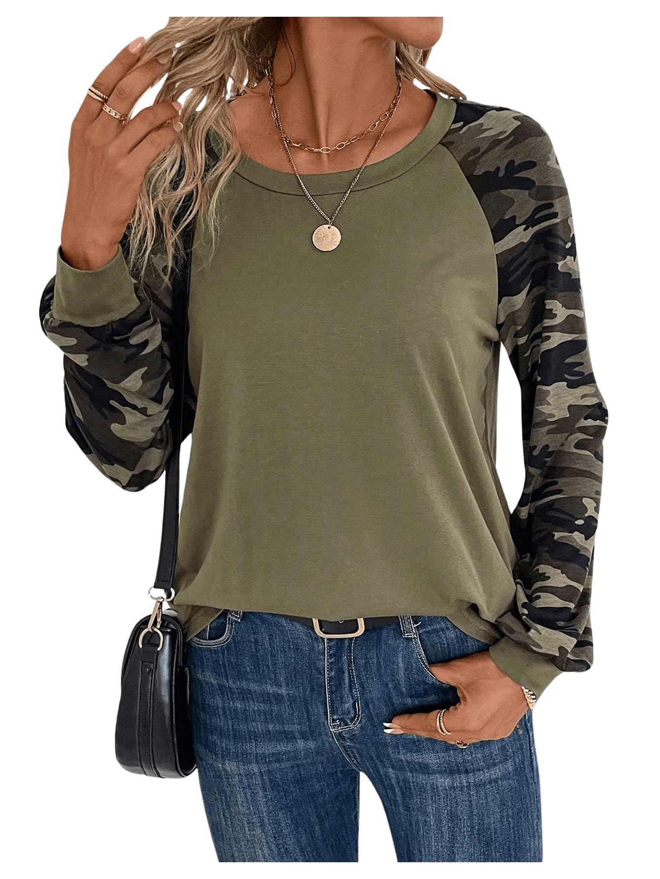 Camiseta Feminina Roseseek Com Estampa Camuflada Verde