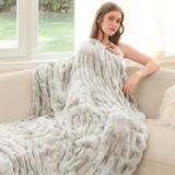 Manta De Pele Sintética Blunique Extra Soft 130x150cm Bege