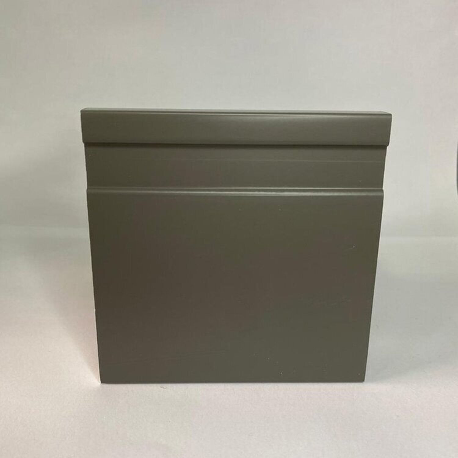 Kit Com 15 Barras Rodapé De Poliestireno 10cmx15mm Frisado Color 36m Cinza Escuro