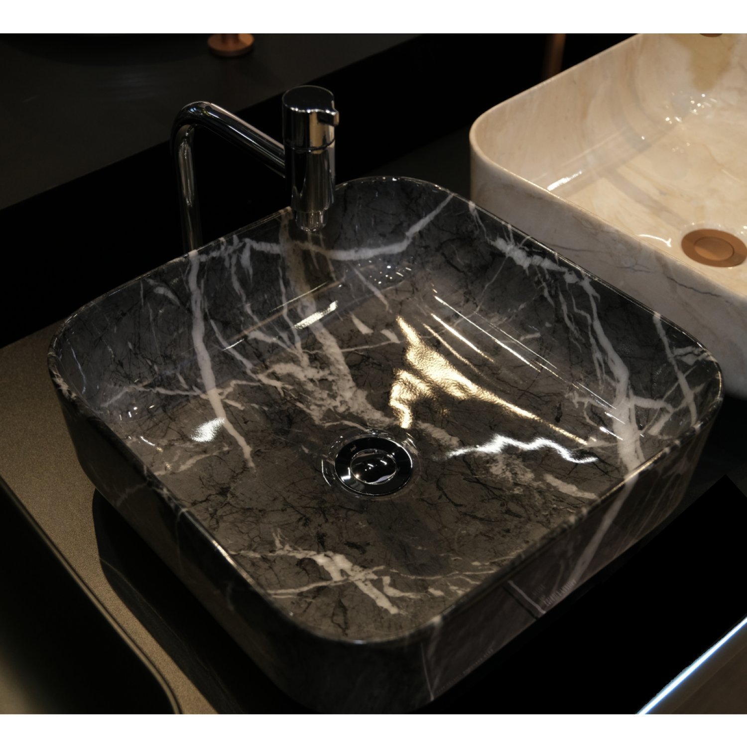 Cuba De Apoio Quadrada Sottile Nero Japi Preto