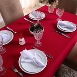 Toalha De Mesa Basic Lisa Oxford Decoração 2,50m X 1,40m Para 8 Lugares Vermelho 100% Poliéster