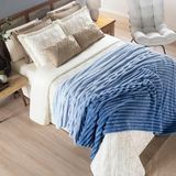 Coordenado Cobre Leito E Cobertor Fluflu Queen Ultrasoft Alto Relevo Dupla Face Lilás 100% Poliéster
