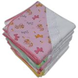 1 Cueiro Flanelado Com Aplique Estampado 80x80 Crochê Rosa