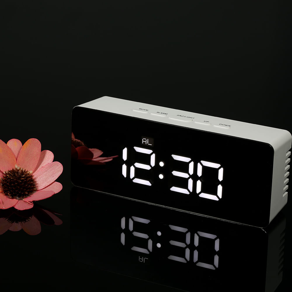 Despertador Led Digital 12h/24h Alarm Sleep Funtion 101g