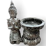 Suporte De Vela Orando Buda 9x8x5,5cm