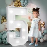 Marquee Number Imprsv Light-up: Decorações De 5º Aniversário De 3 Pés
