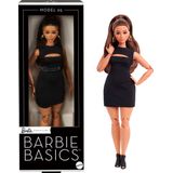 Boneca De Colecionador Barbie Basics Modelo 05 Com Cabelo Castanho