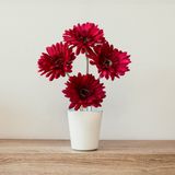 5 Galhos De Gérbera Artificial Colorida Para Arranjos Florais Sofisticados E Decoração Moderna