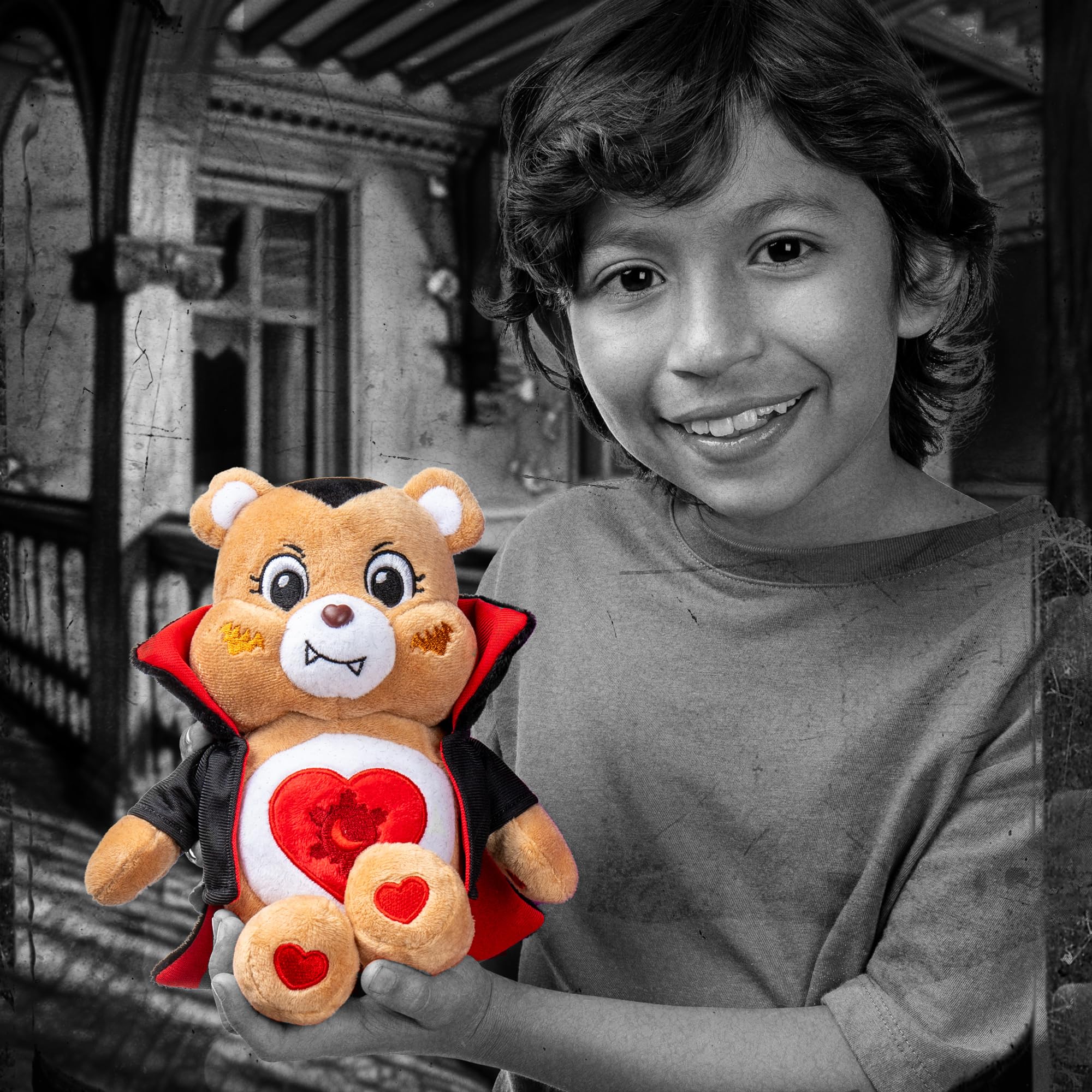 Brinquedo De Pelúcia Care Bears Universal Monsters Tenderheart