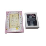 Conjunto De Presente Baby Girl First Bible + Cruz De Batismo De Estanho De 10 Cm