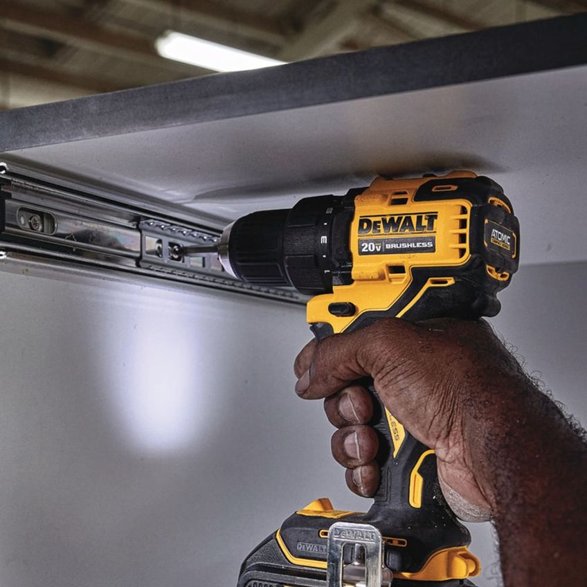 Parafusadeira Furadeira 1/2" 20 Volts Max Xr + Bolsa - Dcd708d2 - Dewalt Dewalt - imagem 5