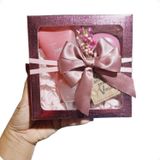 Presente Natura Laço Rosa + Sacolinha Pronto Presentear