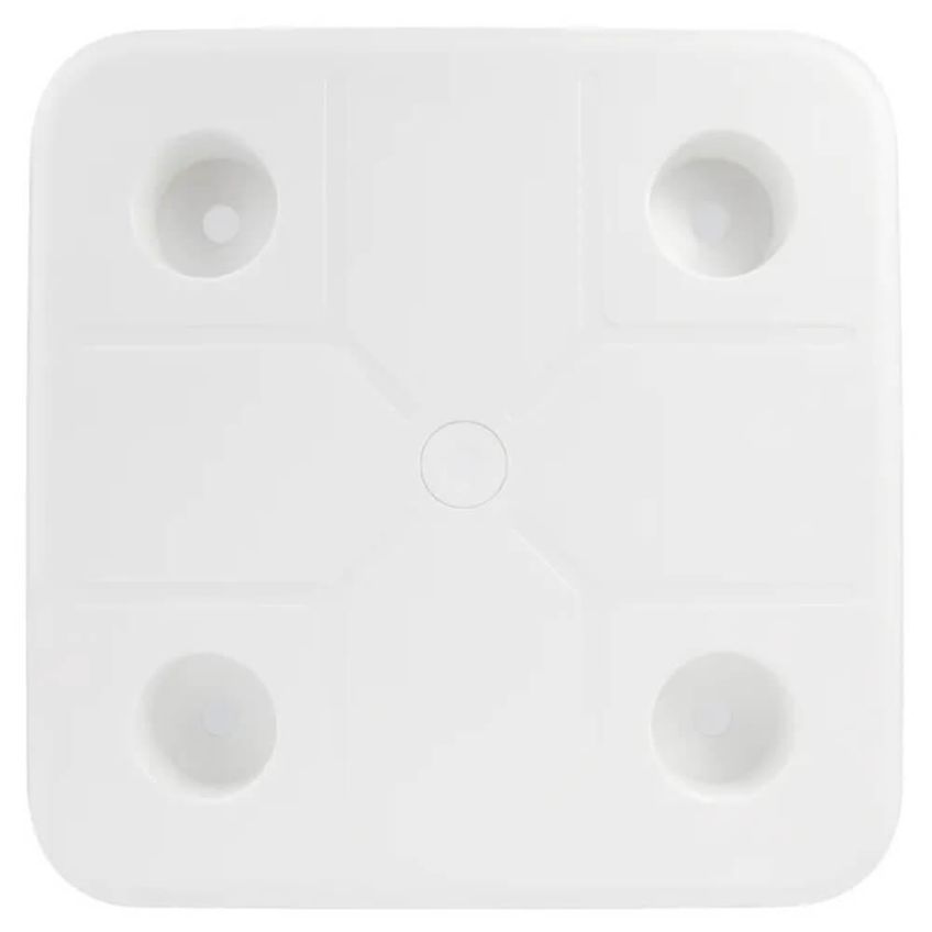 Mesa Plástica De Apoio Com Porta-copos Branca - imagem 4