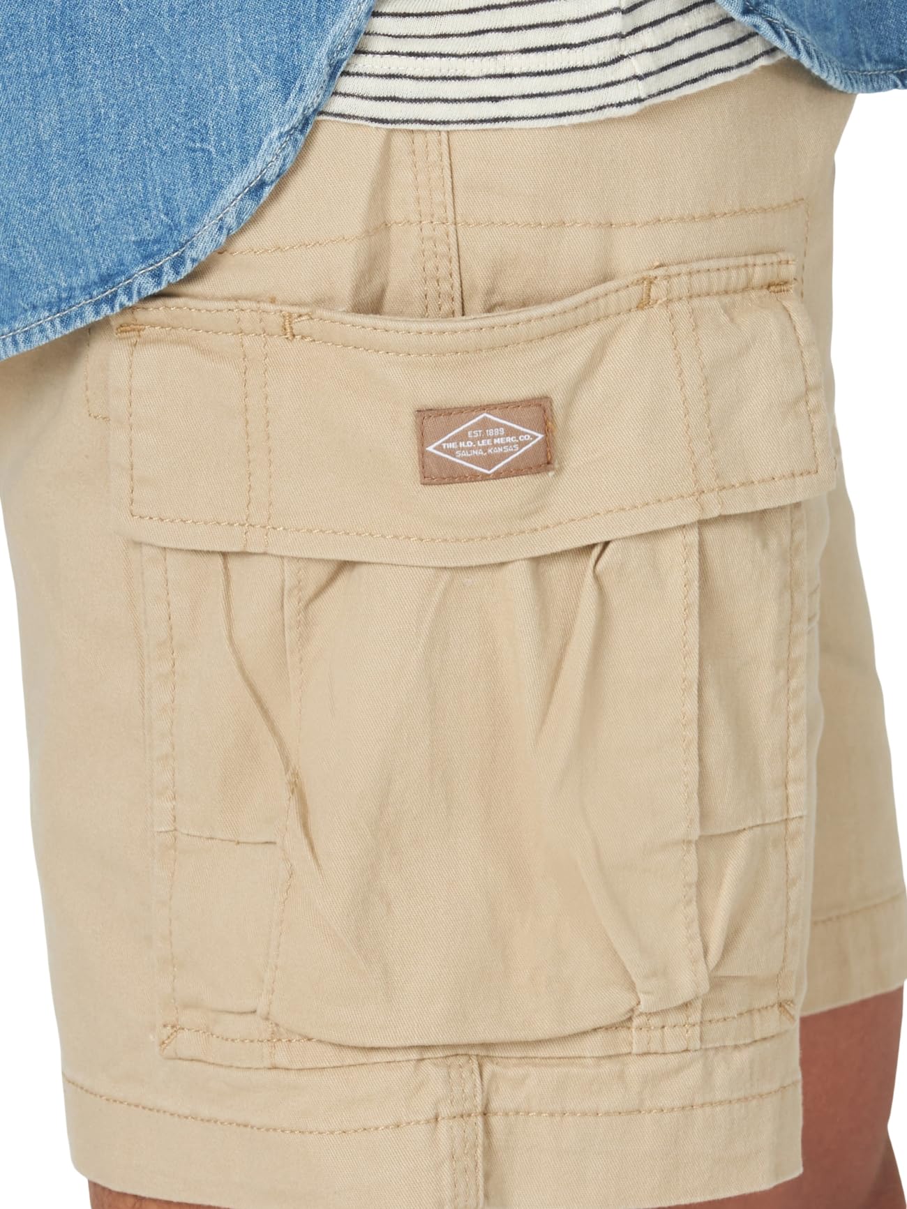 Bermuda Cargo Masculina Lee Extreme Motion | Tecido Elástico 7 Bolsos | Cintura Flexível