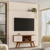 Rack Com Painel Frisado Para Tv Até 65 Polegadas 2 Portas Flexíveis Com Pés New Silverstone Madetec