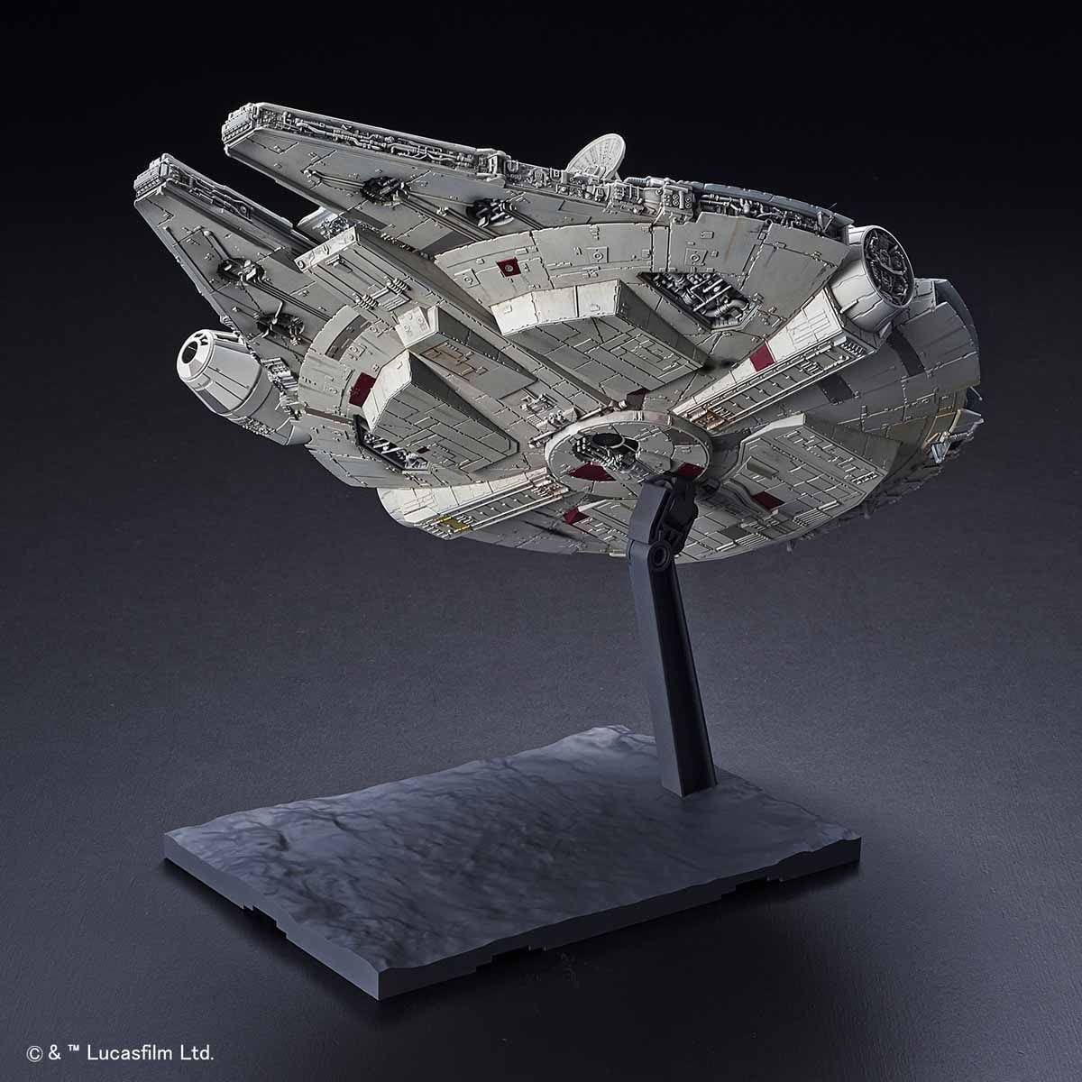 Kit De Modelos Bandai Hobby Star Wars Millennium Falcon 1/144