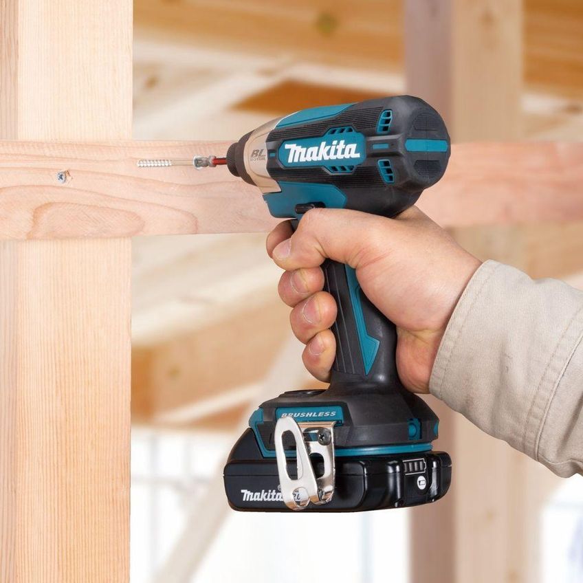 Parafusadeira De Impacto Sem Fio Torque 140n.m Com 2 Baterias Carregador Maleta Dtd157rtj Makita - imagem 3