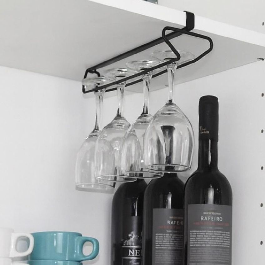 Organizador Taças Copos Suporte Suspenso Encaixe Prateleira Bar Cozinha Adega Preto - imagem 4
