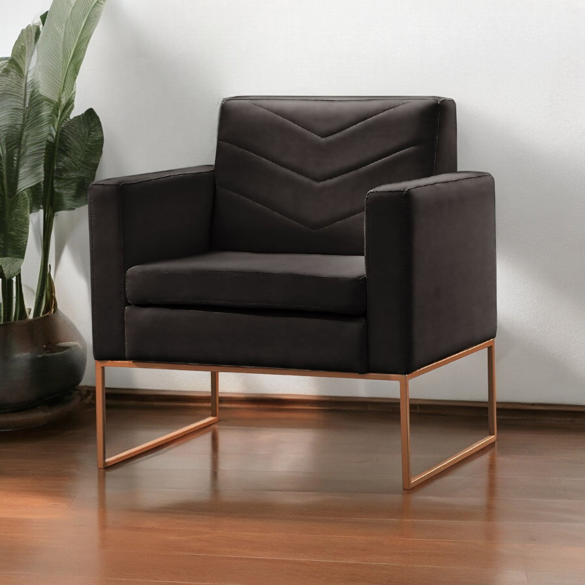 Poltrona Para Sala De Estar Base Apolo Luxo Preto